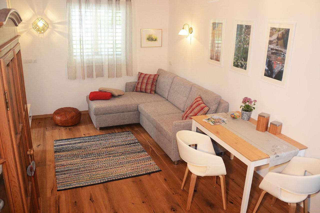 Apartment Zimat Kiens Exterior foto